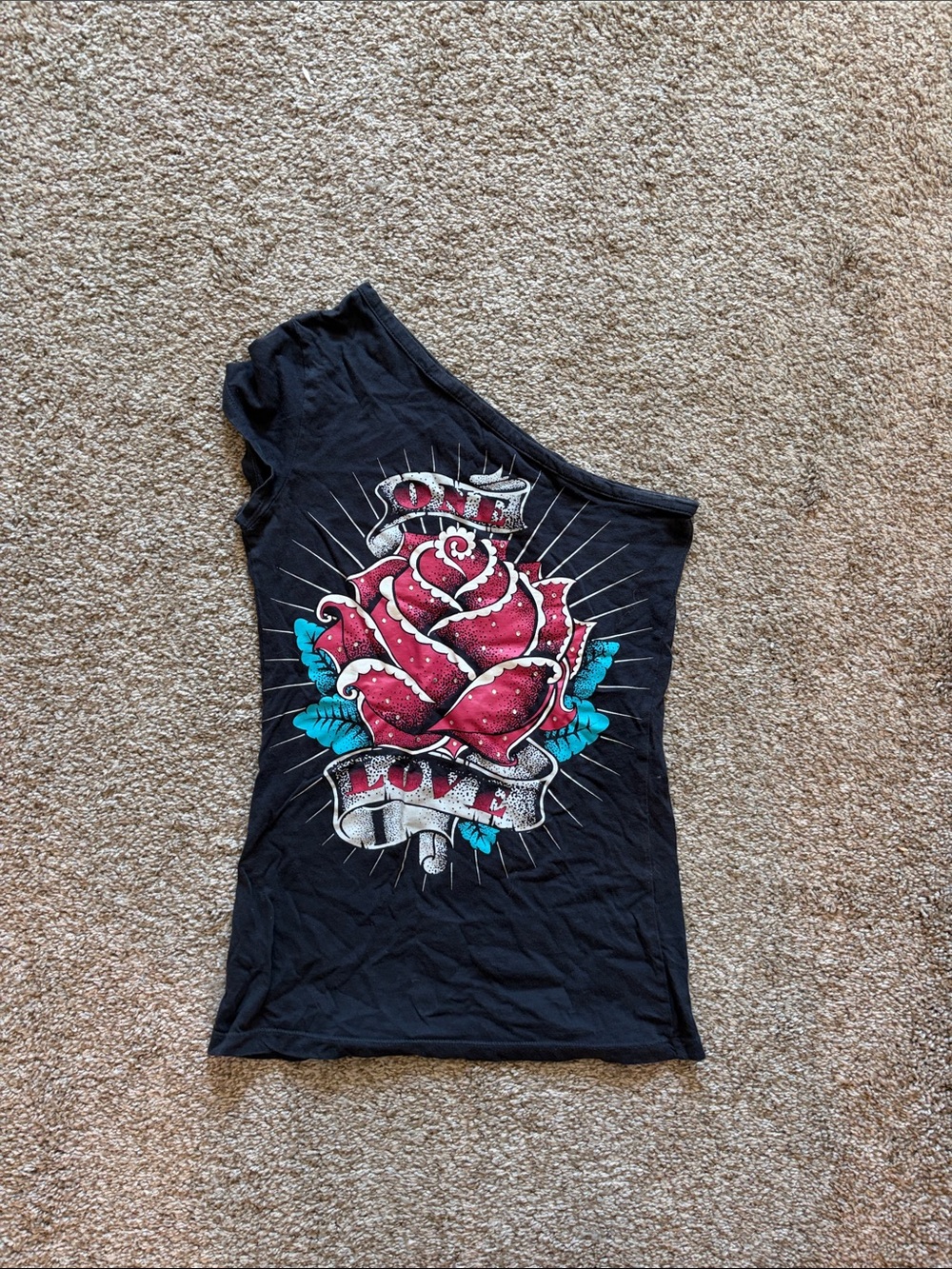 Black One-Shoulder Tank Top with Red Rose Graphic